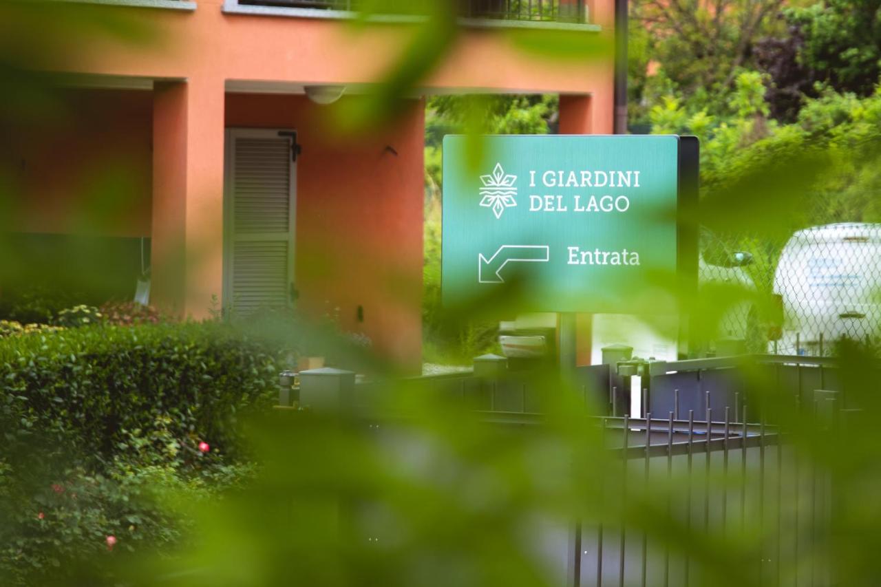 Agriturismo Familiare I Giardini Del Lago วาเรเซ ภายนอก รูปภาพ