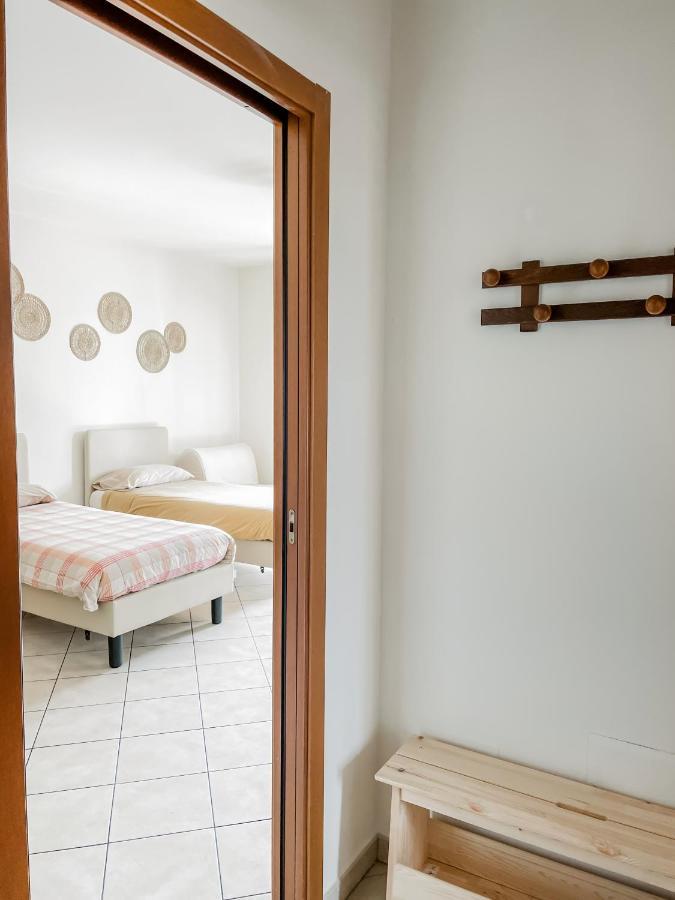 Agriturismo Familiare I Giardini Del Lago วาเรเซ ภายนอก รูปภาพ