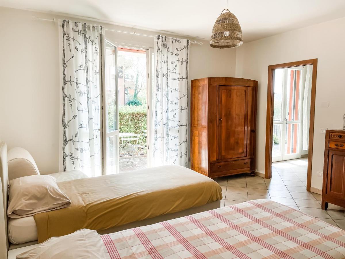 Agriturismo Familiare I Giardini Del Lago วาเรเซ ภายนอก รูปภาพ