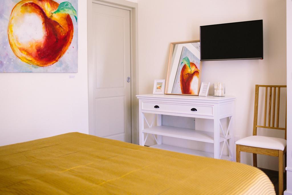 Agriturismo Familiare I Giardini Del Lago วาเรเซ ภายนอก รูปภาพ